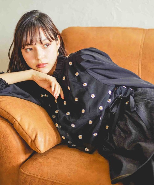 Hamble by Par Avion（ハンブルバイパラビオン）の「重ね着風ブラウス（シャツ/ブラウス・レディース・アイボリー/ブラック・ONESIZE）」の19枚目の写真