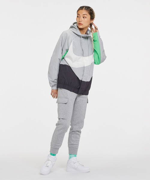 NIKE（ナイキ）の「ナイキ エア フォース 1 ‘07 MID ウィメンズシューズ / Nike Air Force 1 '07 Mid Women's Shoe＜22-29cm 展開＞（スニーカー・レディース・ホワイト/ホワイト系その他2・27.5/23.5/27/26.5/28.5/26/25/22.5/25.5/24.5/23/24/28/29/22）」の12枚目の写真