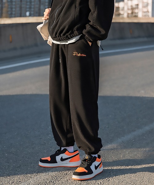 HOOK（フック）の「【HOOK】ベーシック　刺繍入り暖かいボアスウェットパンツ（スウェットパンツ・メンズ・ダークグレー/ブラック/ホワイト・L/M/XL/XXL）」の4枚目の写真