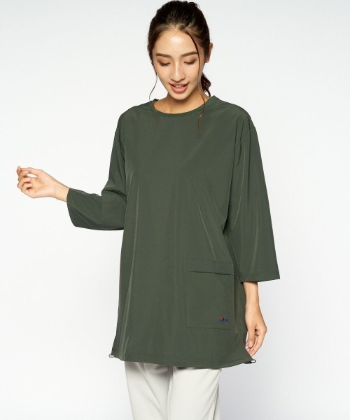 FILA(フィラ)の「【FILA:フィラ】レディース4WAYストレッチチュニック(チュニック・レディース・ネイビー/カーキ・SMALL/MEDIUM/LARGE/X-LARGE)」の2枚目の写真