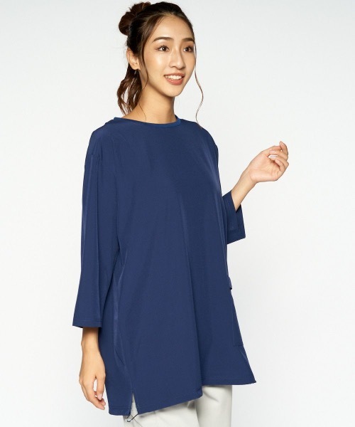 FILA(フィラ)の「【FILA:フィラ】レディース4WAYストレッチチュニック(チュニック・レディース・ネイビー/カーキ・SMALL/MEDIUM/LARGE/X-LARGE)」の12枚目の写真