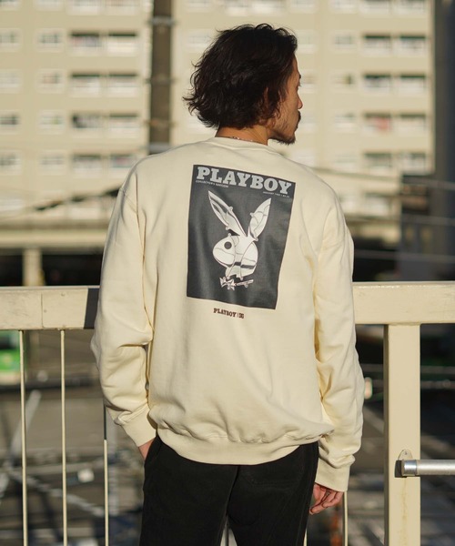 DC SHOES（ディーシーシューズ）の「PB BACK PHOTO CREW/DCPLAYBOY(プレイボーイ）コラボスウェットトレーナー（スウェット・メンズ・ホワイト/ブラック・SMALL/MEDIUM/LARGE/X-LARGE）」の19枚目の写真