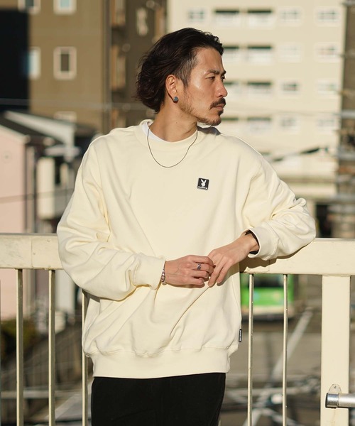 DC SHOES（ディーシーシューズ）の「PB BACK PHOTO CREW/DCPLAYBOY(プレイボーイ）コラボスウェットトレーナー（スウェット・メンズ・ホワイト/ブラック・SMALL/MEDIUM/LARGE/X-LARGE）」の18枚目の写真
