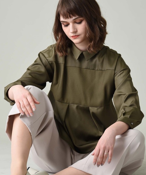 RAW FUDGE(ローファッジ)の「サテン切替Aラインブラウス(シャツ/ブラウス・レディース・ブラック/ベージュ/オフホワイト/カーキ・M)」の14枚目の写真