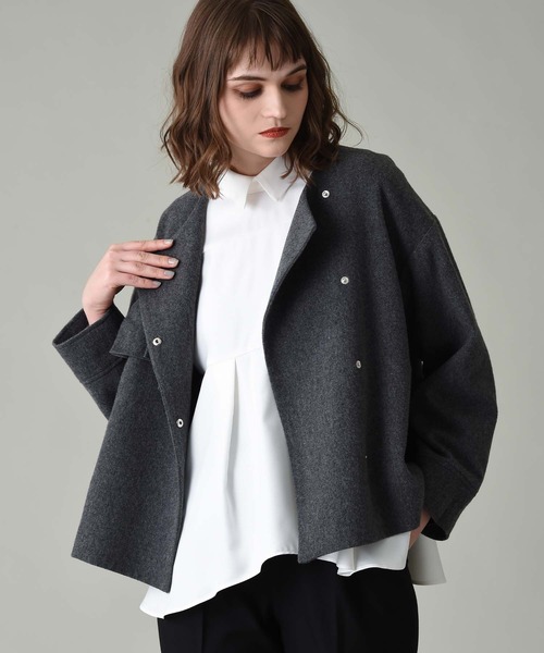 RAW FUDGE(ローファッジ)の「サテン切替Aラインブラウス(シャツ/ブラウス・レディース・ブラック/ベージュ/オフホワイト/カーキ・M)」の6枚目の写真