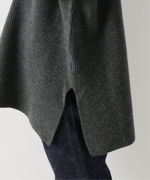 JOURNAL STANDARD LUXE（ジャーナルスタンダード　ラックス）の「アゼキョウシュク Vネックベスト◆（ベスト・レディース・チャコールグレー/ベージュ・FREE）」の12枚目の写真