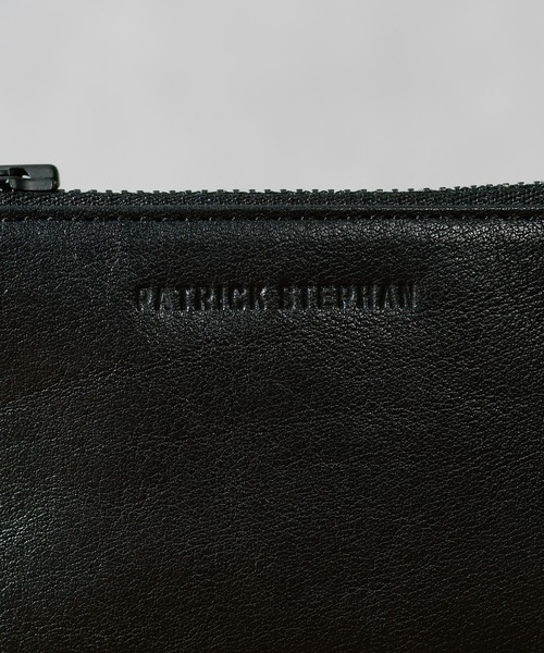 PATRICK STEPHAN（パトリックステファン）の「PATRICK STEPHAN パトリックステファン / Leather key case & holder レザーキーケース キーホルダー / 203AAO04（キーケース/キーアクセサリー・メンズ・チャコールグレー/サンドベージュ/ブラック系その他/ブラック×シルバー/ブラック×ブラック/シルバー・FREE）」の12枚目の写真