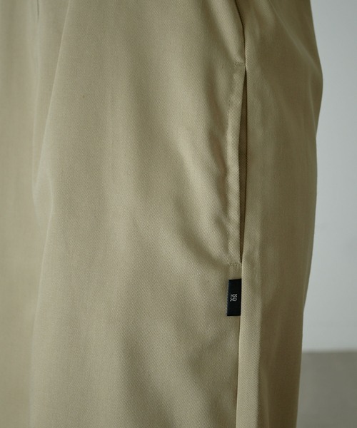 KANGOL EXTRA COMFORT（カンゴールエクストラコンフォート）の「【KANGOL EXTRA COMFORT(カンゴール エクストラコンフォート)】《WEB別注》Vネック ツイルワンピース 3WAYジャンスカ（ジャンパースカート・レディース・ブラック/ベージュ/カーキ・LL/M/L）」の14枚目の写真