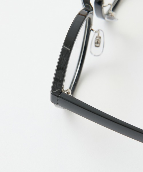 PAPILLONNER(パピヨネ)の「PAPILLONNER/パピヨネ/クラシックUVメガネ(メガネ・レディース・ブラック・FREE)」の6枚目の写真