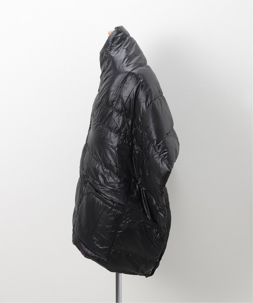 NANGA（ナンガ）の「【NANGA×CAL O LINE】PACKABLE DOWN SHAWL（ストール/ショール・メンズ・ブラック/キャメル・FREE）」の3枚目の写真