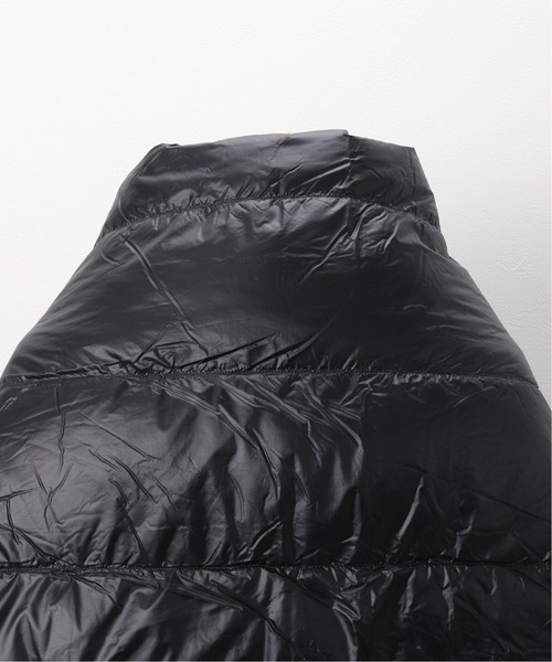 NANGA（ナンガ）の「【NANGA×CAL O LINE】PACKABLE DOWN SHAWL（ストール/ショール・メンズ・ブラック/キャメル・FREE）」の6枚目の写真