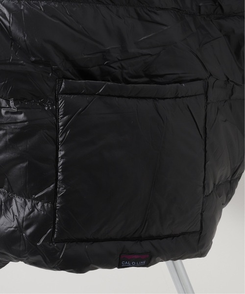 NANGA（ナンガ）の「【NANGA×CAL O LINE】PACKABLE DOWN SHAWL（ストール/ショール・メンズ・ブラック/キャメル・FREE）」の8枚目の写真