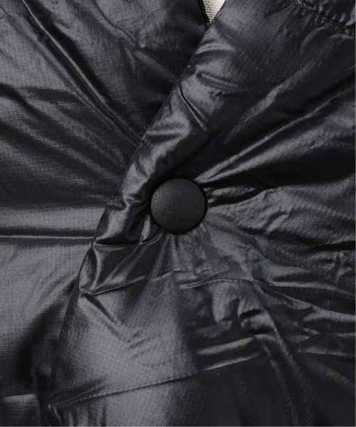 NANGA（ナンガ）の「【NANGA×CAL O LINE】PACKABLE DOWN SHAWL（ストール/ショール・メンズ・ブラック/キャメル・FREE）」の9枚目の写真