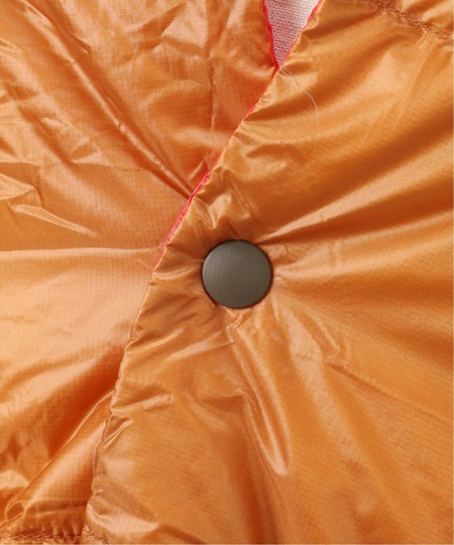 NANGA（ナンガ）の「【NANGA×CAL O LINE】PACKABLE DOWN SHAWL（ストール/ショール・メンズ・ブラック/キャメル・FREE）」の10枚目の写真