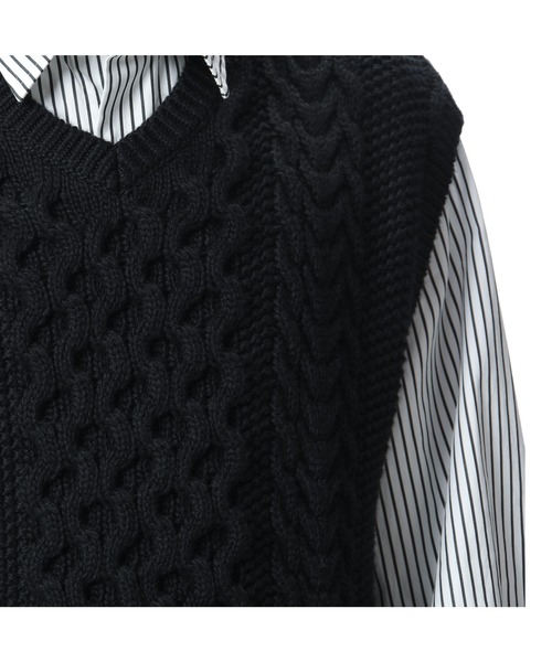 uniform experiment(ユニフォームエクスペリメント)の「COTTON CABLE KNIT VEST(ベスト・メンズ・ブラック/ホワイト・2/3/1/4)」の6枚目の写真