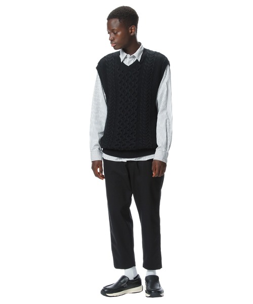 uniform experiment(ユニフォームエクスペリメント)の「COTTON CABLE KNIT VEST(ベスト・メンズ・ブラック/ホワイト・2/3/1/4)」の14枚目の写真