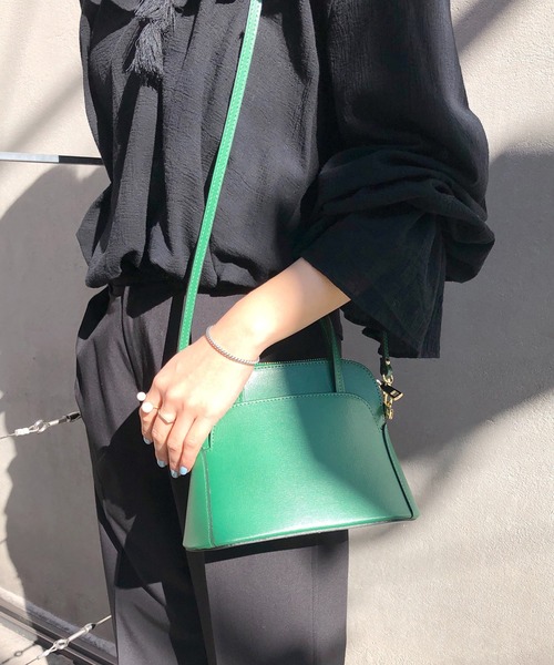 AULENTTI（オウレンティ）の「【WEB限定】(AULENTTI/オーレンティ) ショルダーバッグ（ショルダーバッグ・レディース・アイボリー/グリーン・FREE）」の2枚目の写真