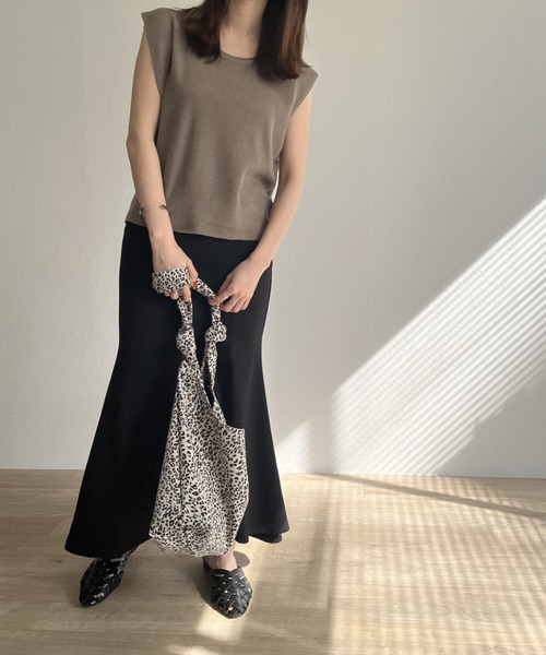 ISOOK（アイスー）の「【ZOZOTOWN限定】Leopard  tote / レオパードトート（トートバッグ・レディース・オフホワイト・FREE）」の16枚目の写真