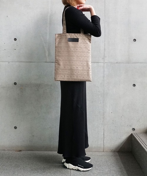 TOFF&LOADSTONE（トフアンドロードストーン）の「◆スリム トート（エコバッグ/サブバッグ・レディース・ブルー/ベージュ・FREE）」の13枚目の写真