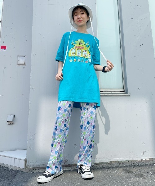 Candy Stripper（キャンディストリッパー）の「HUNGRY SLOT BIG BIG Tシャツ（Tシャツ/カットソー・レディース・オフホワイト/ブラック/ライトブルー・2）」の12枚目の写真