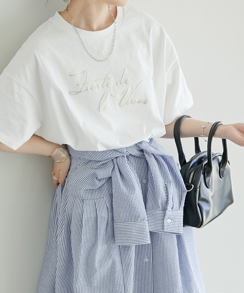 DISCOAT（ディスコート）の「【ZOZO限定】立体プリントロゴTシャツ（Tシャツ/カットソー・レディース・チャコールグレー/ライトグレー/オフホワイト・FREE）」の6枚目の写真