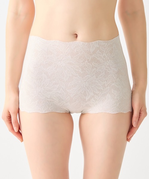 GUNZE（グンゼ）の「KIREILABO/キレイラボ ガードルファンデ 柔らかくて低刺激 ショートソフトガードル 保湿（その他アンダーウェア/インナー・レディース・レッド/ブラック/ベージュ/イエロー/シルバー/ピンク/ブラウン系その他2/コーラル/ロイヤルブルー/ミント/スモークグレー/ブルーグリーン/ベージュ系その他/サーモンピンク/ネイビー/モスグリーン/グリーン系その他/ナチュラル・X-LARGE/MEDIUM/LARGE）」の5枚目の写真