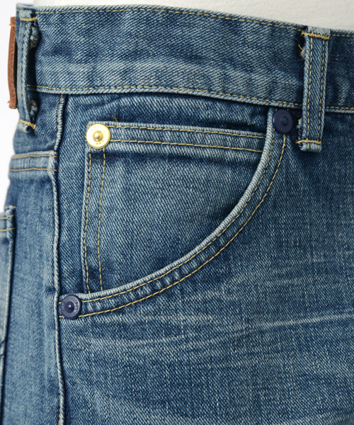 Lee（リー）の「【ar掲載】X-girl × LEE CLAIRE JEANS（デニムパンツ・レディース・ライトインディゴブルー・25inch/26inch/27inch）」の11枚目の写真