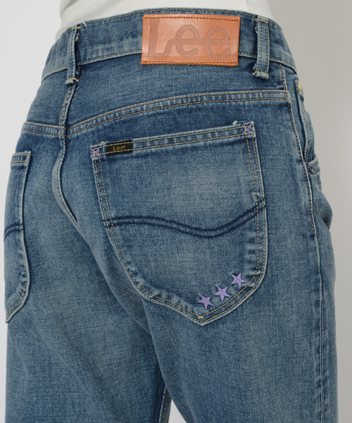 Lee（リー）の「【ar掲載】X-girl × LEE CLAIRE JEANS（デニムパンツ・レディース・ライトインディゴブルー・25inch/26inch/27inch）」の6枚目の写真
