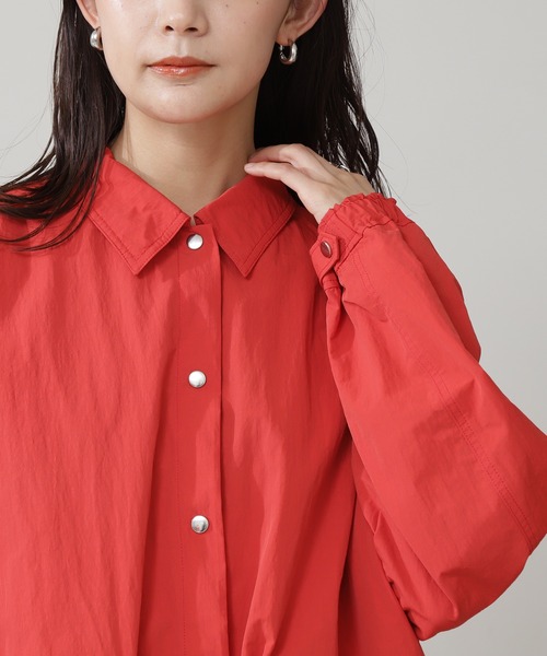 N.(N. Natural Beauty Basic)(エヌエヌナチュラルビューティーベーシック)の「◆ミドルコーチブルゾン(ブルゾン・レディース・オフホワイト/ブルー/レッド・MEDIUM)」の12枚目の写真