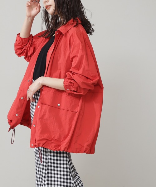 N.(N. Natural Beauty Basic)(エヌエヌナチュラルビューティーベーシック)の「◆ミドルコーチブルゾン(ブルゾン・レディース・オフホワイト/ブルー/レッド・MEDIUM)」の15枚目の写真