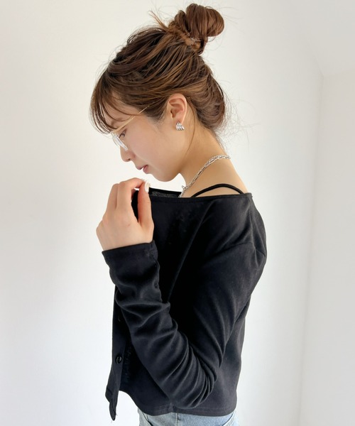 at12:03（アットイチニーゼロサン）の「クロスキャミSETカーディガン（カーディガン/ボレロ・レディース・ブラック/グレー・FREE）」の5枚目の写真