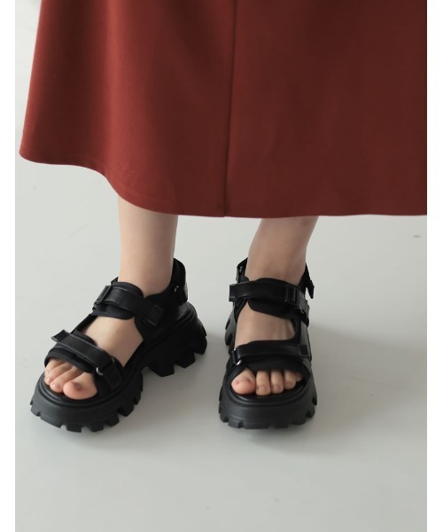 Re:EDIT（リエディ）の「チャンキーソール厚底スポーツサンダル（サンダル・レディース・ブラック/ホワイト×ブラック/ホワイト・SMALL/LARGE/MEDIUM/X-LARGE/XX-LARGE）」の4枚目の写真