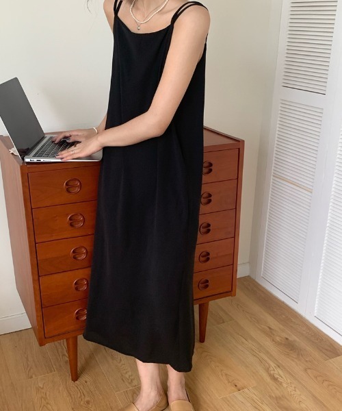 Opinion korean town（オピニオン コリアン タウン）の「YUGA ダブルストラップ　キャミソールワンピース（ワンピース・レディース・ブラック/カーキ/ピンク/イエロー/ブルー/グリーン・FREE）」の11枚目の写真