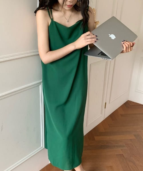 Opinion korean town（オピニオン コリアン タウン）の「YUGA ダブルストラップ　キャミソールワンピース（ワンピース・レディース・ブラック/カーキ/ピンク/イエロー/ブルー/グリーン・FREE）」の16枚目の写真