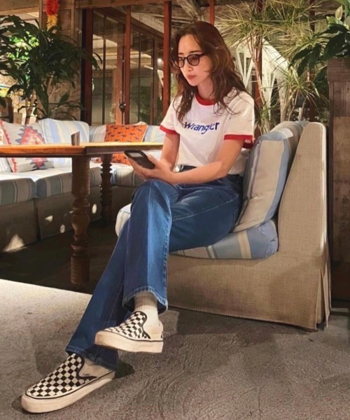 RODEO CROWNS WIDE BOWL（ロデオクラウンズワイドボウル）の「WranglerリンガーTシャツ（Tシャツ/カットソー・レディース・ホワイト/グレー×ホワイト/ブラック・MEDIUM/SMALL）」の2枚目の写真