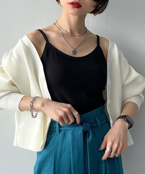 PAGEBOY（ページボーイ）の「パイピングカップ付きキャミソール（キャミソール・レディース・ブラック/ブラウン/オフホワイト/ブルー・FREE）」の3枚目の写真