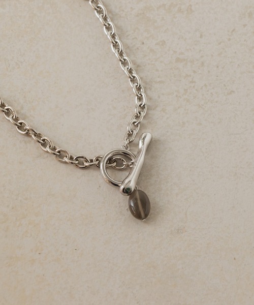 Kastane(カスタネ)の「【fiw.】Birth stone bracelet(ブレスレット・レディース・イエロー/その他/サックスブルー/バーガンディー/ブルー/オレンジ/グレー/グリーン系その他/パープル/クリア/スカイブルー/ミント・FREE)」の2枚目の写真