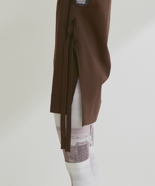 NERGY（ナージー）の「サイドリボンポンチベスト（ベスト・レディース・ライトグレー/ダークブラウン・FREE）」の3枚目の写真