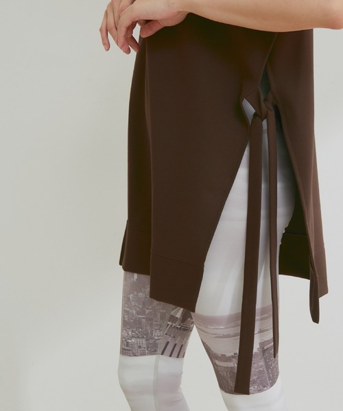 NERGY（ナージー）の「サイドリボンポンチベスト（ベスト・レディース・ライトグレー/ダークブラウン・FREE）」の8枚目の写真