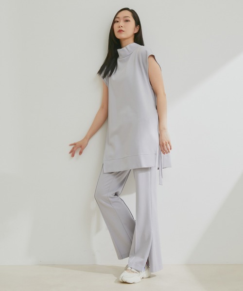NERGY（ナージー）の「サイドリボンポンチベスト（ベスト・レディース・ライトグレー/ダークブラウン・FREE）」の4枚目の写真
