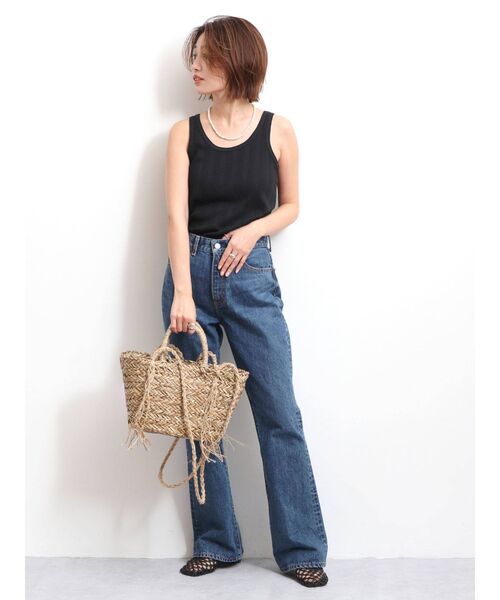 Ungrid(アングリッド)の「ランダムテレコタンクトップ(Tシャツ/カットソー・レディース・グリーン/ボルドー/オフホワイト/ブラック・FREE)」の12枚目の写真