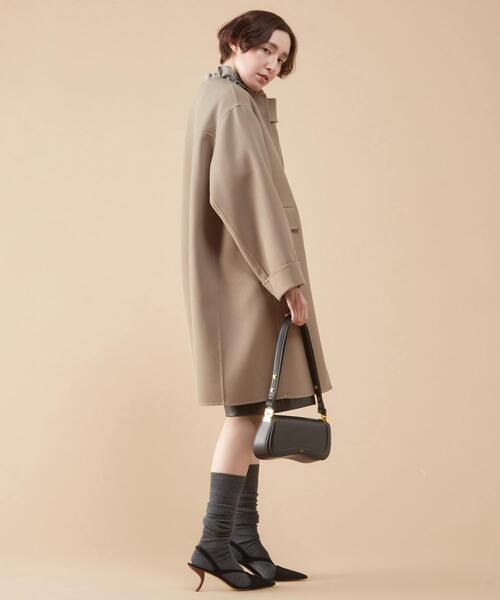 martinique(マルティニーク)の「martinique/カルゼノーカラーコート(ステンカラーコート・レディース・ベージュ/ネイビー・FREE)」の8枚目の写真