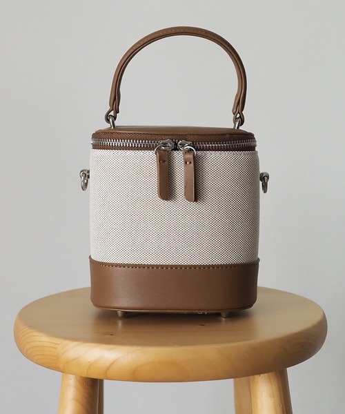 Riberry（リベリー）の「キャンバス切替バニティバッグ（ショルダーバッグ・レディース・ブラック/ブラウン/モカ/ベージュ・FREE）」の22枚目の写真