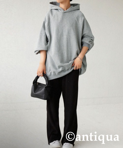 antiqua(アンティカ)の「立体フードコクーン裏毛パーカー(パーカー・レディース・ブラック/ネイビー/グレー/モスグリーン/オフホワイト・FREE)」の8枚目の写真