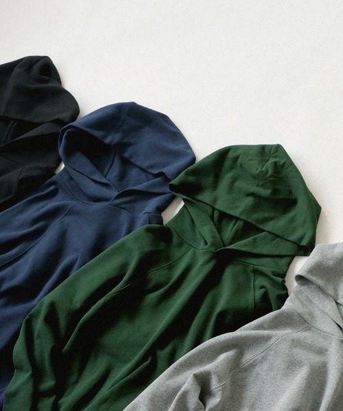 antiqua(アンティカ)の「立体フードコクーン裏毛パーカー(パーカー・レディース・ブラック/ネイビー/グレー/モスグリーン/オフホワイト・FREE)」の20枚目の写真