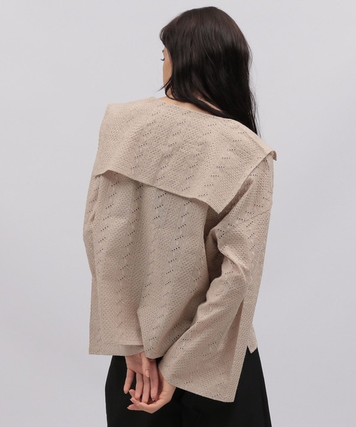 LAKOLE（ラコレ）の「セーラーカラーレースブラウス / 353119（シャツ/ブラウス・レディース・ブラック/ベージュ/オフホワイト・SMALL/MEDIUM）」の15枚目の写真