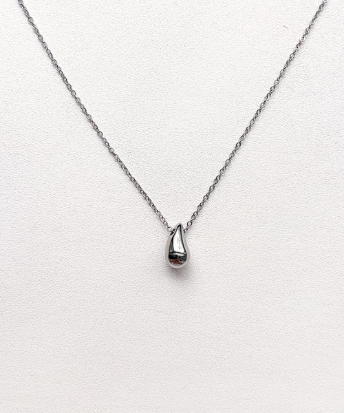 CEMONEMO(セモネモ)の「【金属アレルギー対応】 ティアドロップ ペンダント ネックレス / サージカルステンレス 316L(ネックレス・レディース・シルバー/ゴールド・FREE)」の11枚目の写真