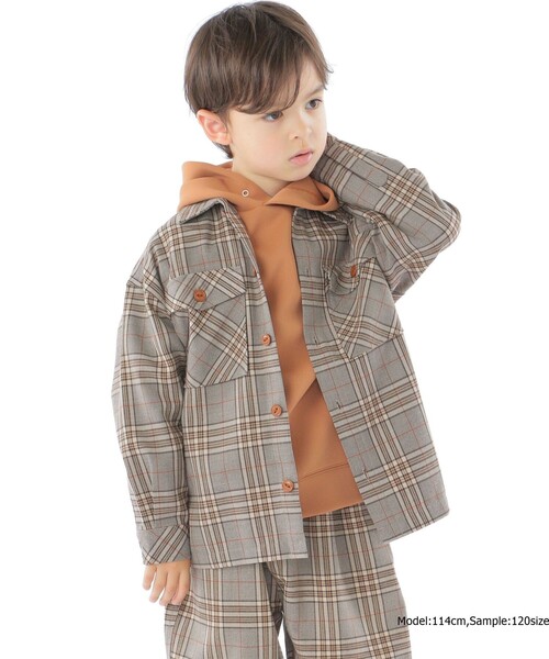 SHIPS（シップス）の「SHIPS KIDS:100～130cm / ＜多機能＞バルキー ポンチ フード パーカー（パーカー・キッズ・ライトグレー/オレンジ/クリーム/コバルトブルー・100/110/120/130）」の18枚目の写真