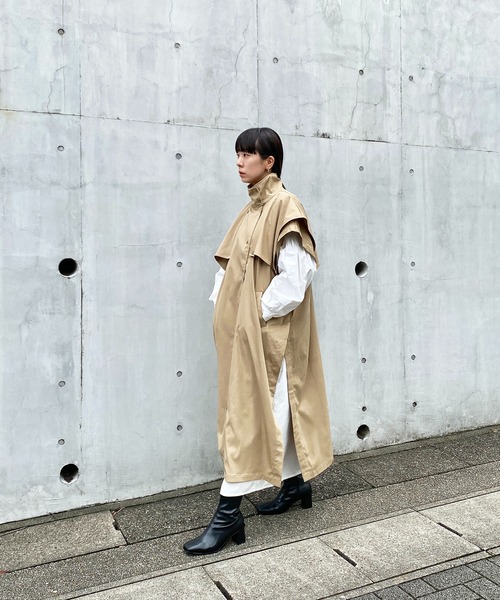 y/m by rika シャークスキンスリーブレスコート y/m by RIKA（イムバイリカ）の「シャークスキンスリーブレス