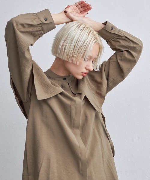 casane(カサネ)の「レイヤーカラードッキングブラウス(シャツ/ブラウス・レディース・ホワイト/ブラウン・FREE)」の13枚目の写真